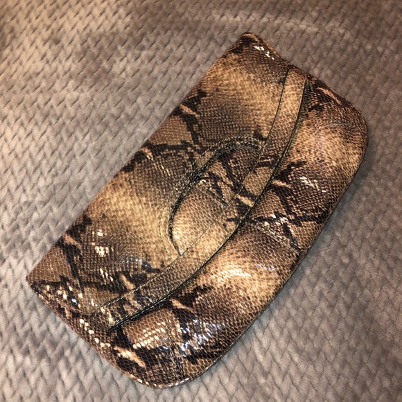 Nine West Handbags - Preloved Nine West Reptile Clutch B11